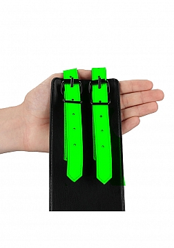 Thigh Cuffs with Belt and Handcuffs - Glow in the Dark - L/XL