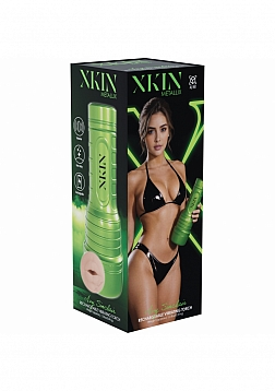XKIN - Ivy Sinclair - Female Mouth Torch Masturbator - Rechargeable Vibrating - Metallic Green - 590